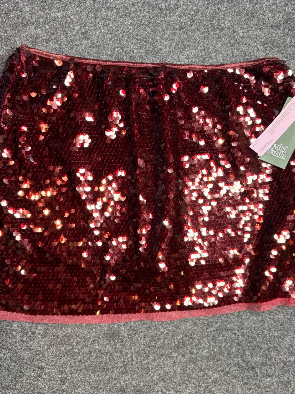 New medium wild fable Burgundy Red stretchy Sequin Mini Skirt